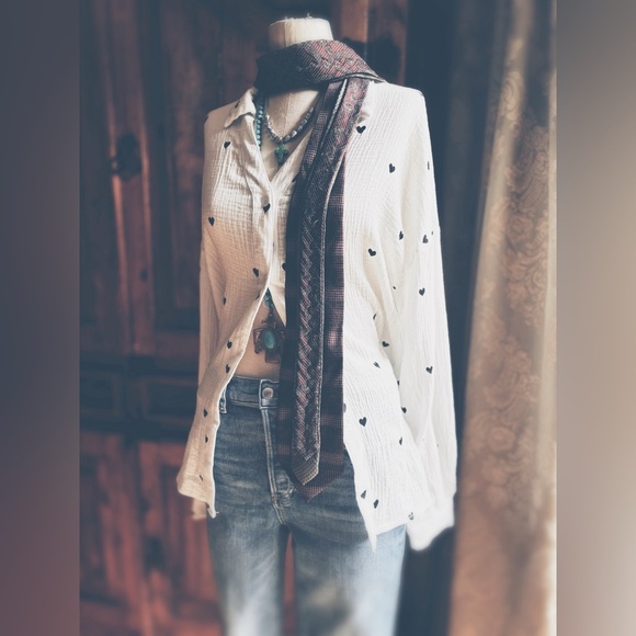 Button Down / Hearts Be With You! - Picture 4 of 9